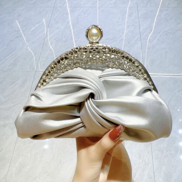 Diamond-embedded High-grade Socialite Clutch Mini - Image 8