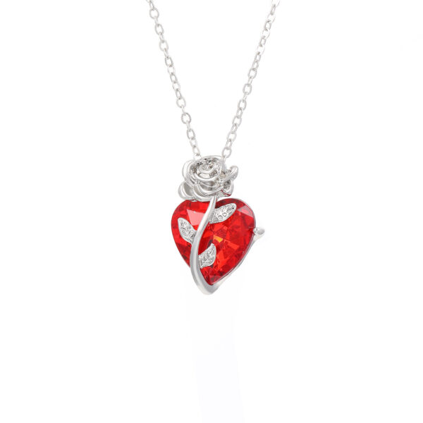 Punk Rose Love Necklace Fashion Personality Heart-shaped Clavicle Chain Pendant Necklace For Valentine's Day - Image 6